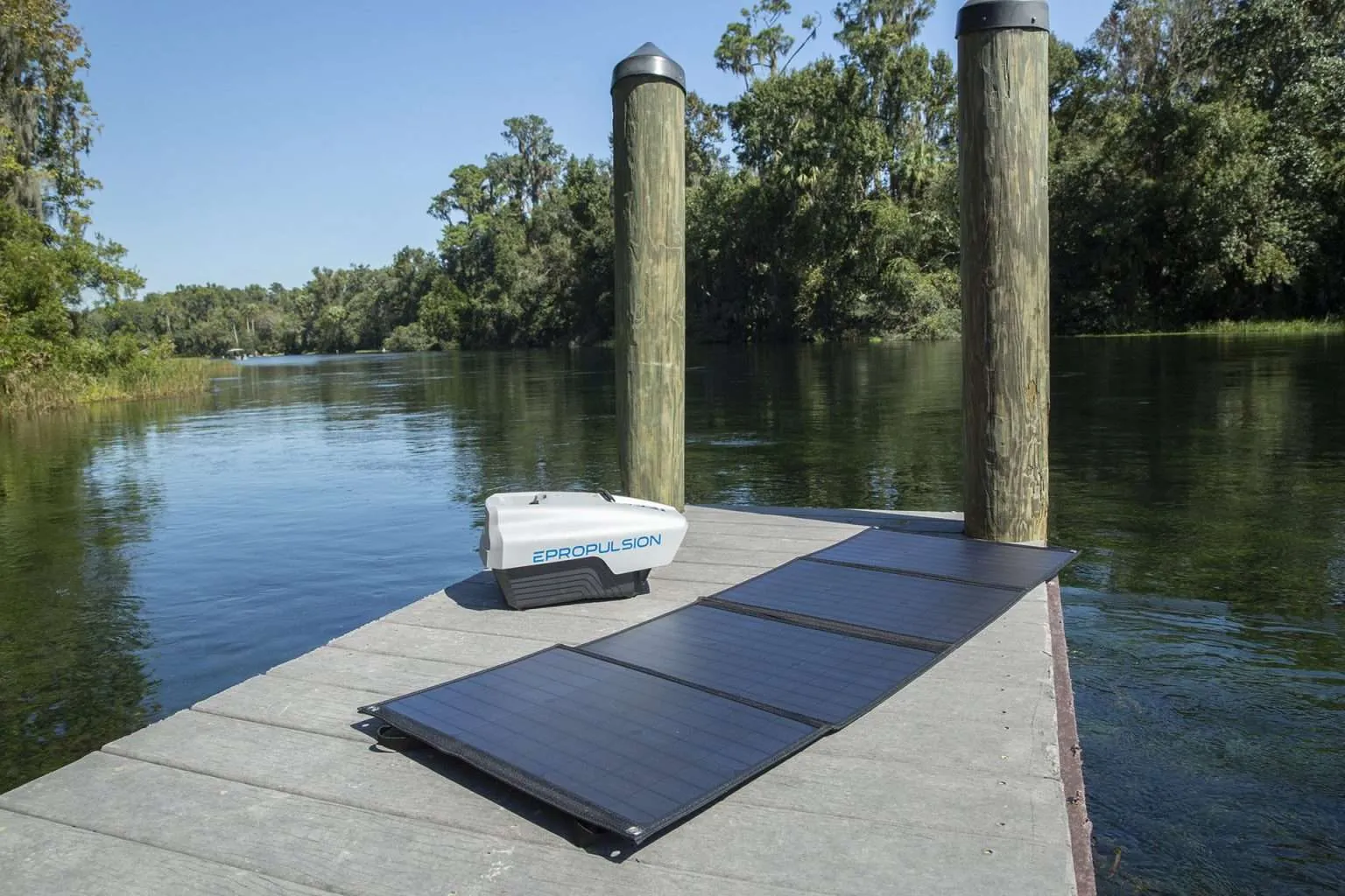 Boat Motor Accessory: Solar Panel